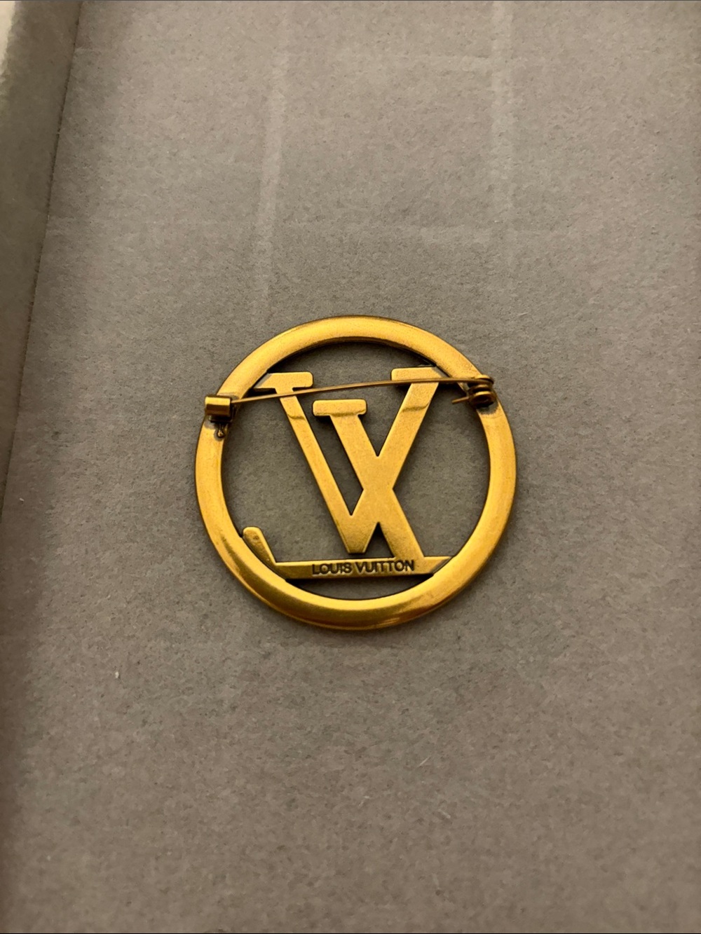 Gold-Tone Circular Brooch - Picture 2 of 3